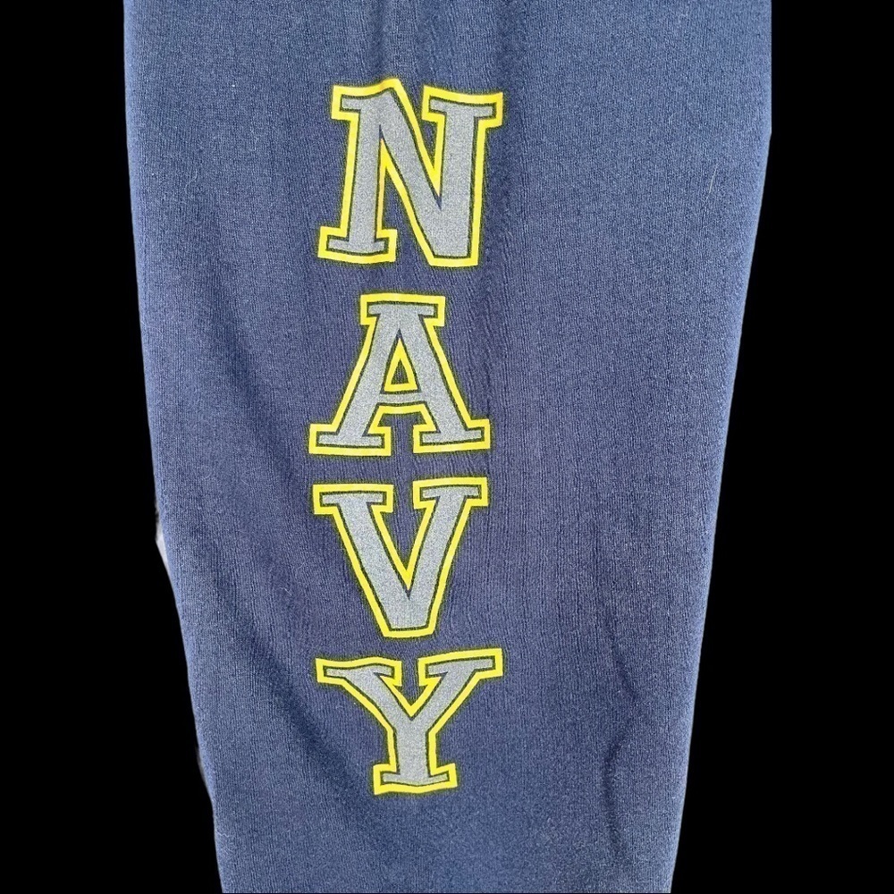 - NWOT Navy medium‎ unisex pants